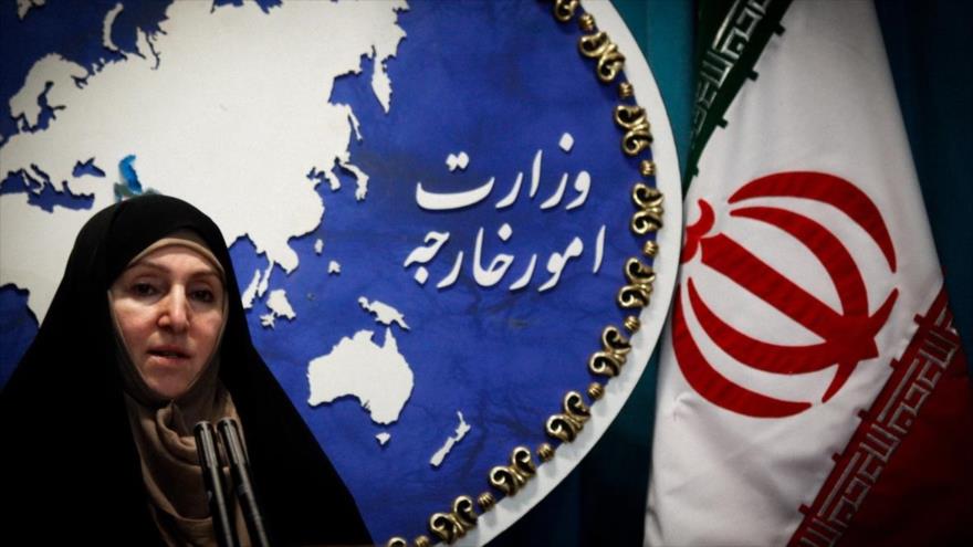 La portavoz de la Cancillería iraní, Marzie Afjam.