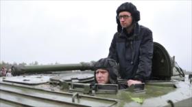‘Premier ucraniano participó en ejecuciones de soldados rusos en Chechenia’