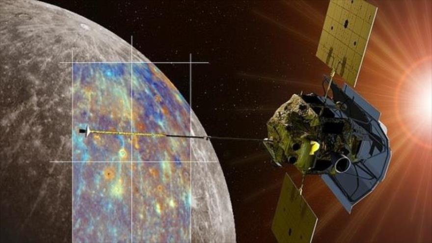 Vuelo orbital alrededor de Mercurio de la sonda Messenger y del mapa de la zona cercana al cráter Hokusai.