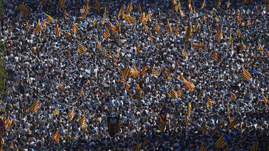 Independistas realizan marcha multitudinaria en Barcelona, 11 de septiembre de 2015
