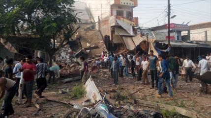 Mueren al menos 82 indios por explosión de un cilindro de gas