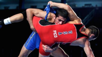Dos iraníes pasan a la final de Campeonato Mundial de Lucha