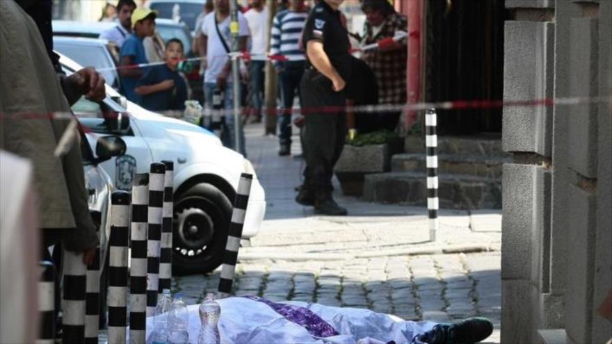 El cadáver de un refugiado sirio asesinado en Sofía, capital de Bulgaria. 13 de septiembre de 2015