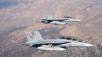 Cazas de Australia apuntan contra objetivos de EIIL en Siria 