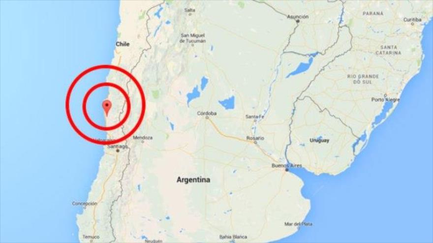 El movimiento telúrico tuvo su epicentro en Canela Baja, a 245 km de Santiago, capital chilena.
