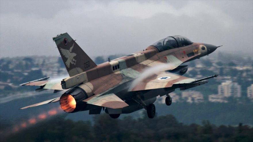 Un cazabombardero F-16 israelí de producción estadounidense.