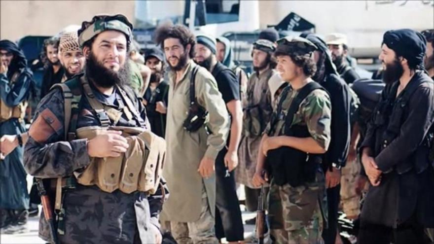 Un grupo de integrantes del EIIL en Siria.