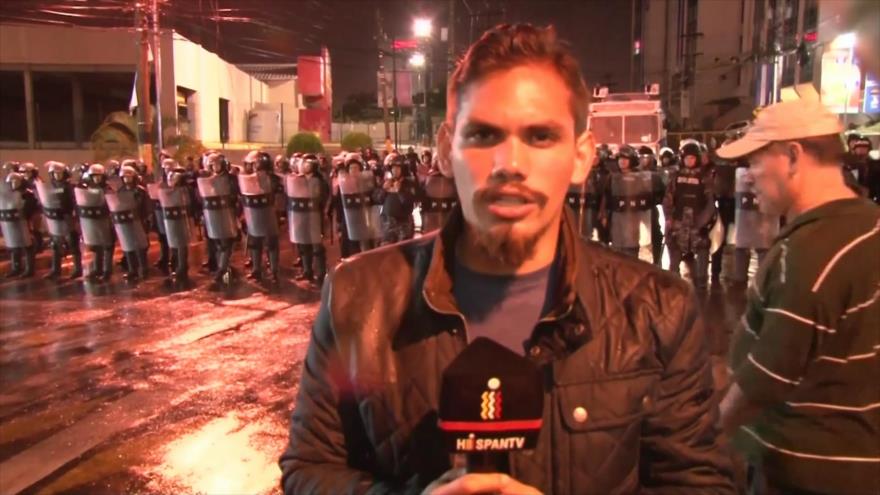 Hondureños siguen protestas contra corrupción del gobierno