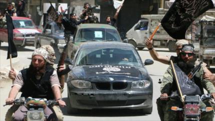 Opositores armados de EEUU en Siria se unen a Al-Qaeda