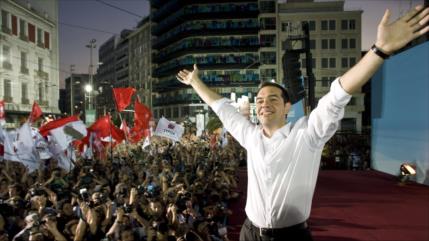 China felicita a Tsipras por su nueva victoria electoral