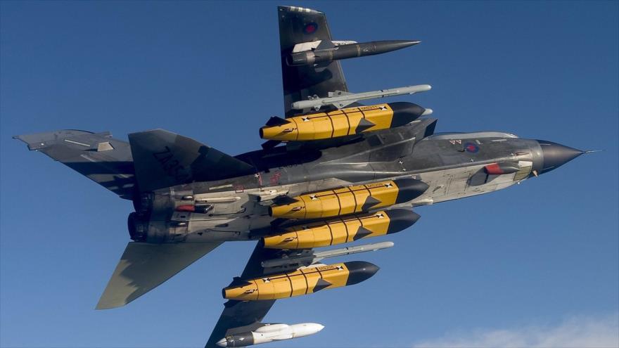 Un avión Panavia Tornado, capaz de lanzar bombas nucleares.