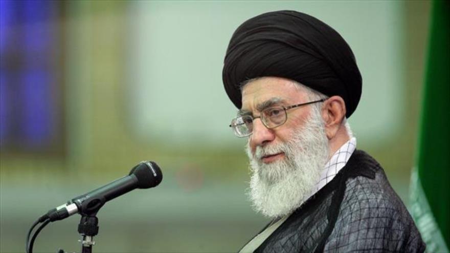 El Líder de la Revolución Islámica de Irán, el ayatolá Seyed Ali Jamenei.