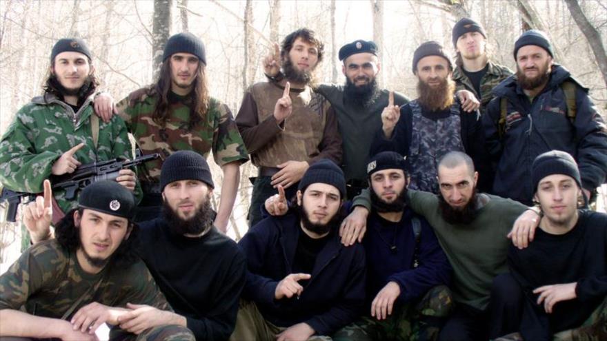 Integrantes del grupo terrorista Yaish al-Muhayirin wal Ansar, más conocido como las Brigadas Muhayirin, en Siria.
