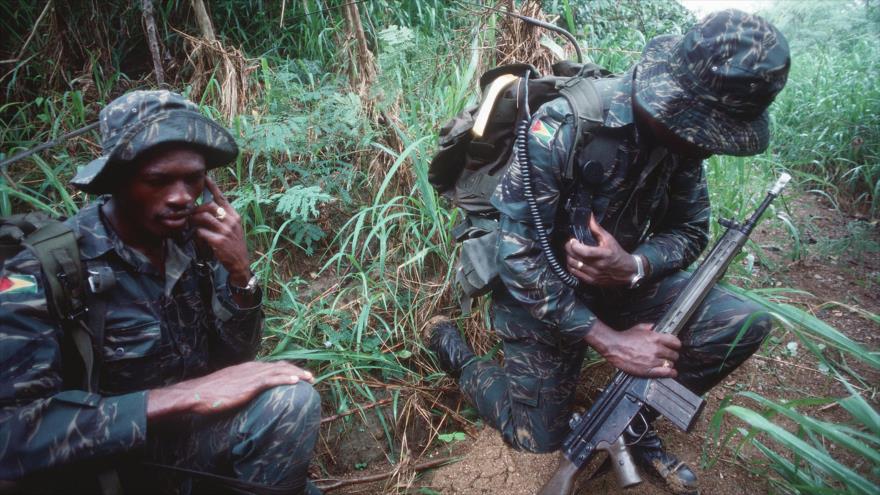 Soldados de Guyana durante un ejercicio militar.