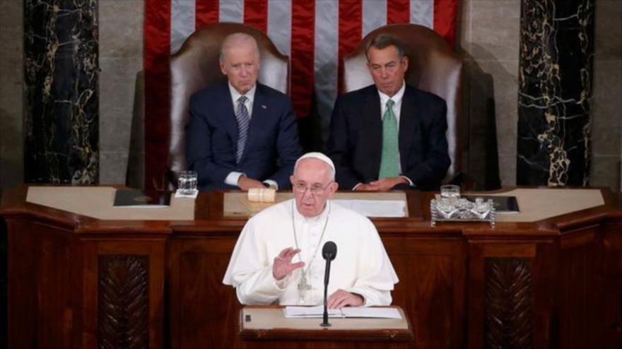 El papa Francisco ofrece un discurso en el Congreso de Estados Unidos, 24 de septiembre de 2015.