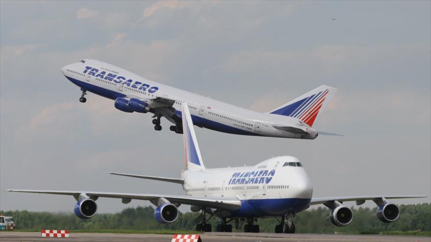 Los vuelos de líneas aéreas rusas, Aeroflot y Transaero. 