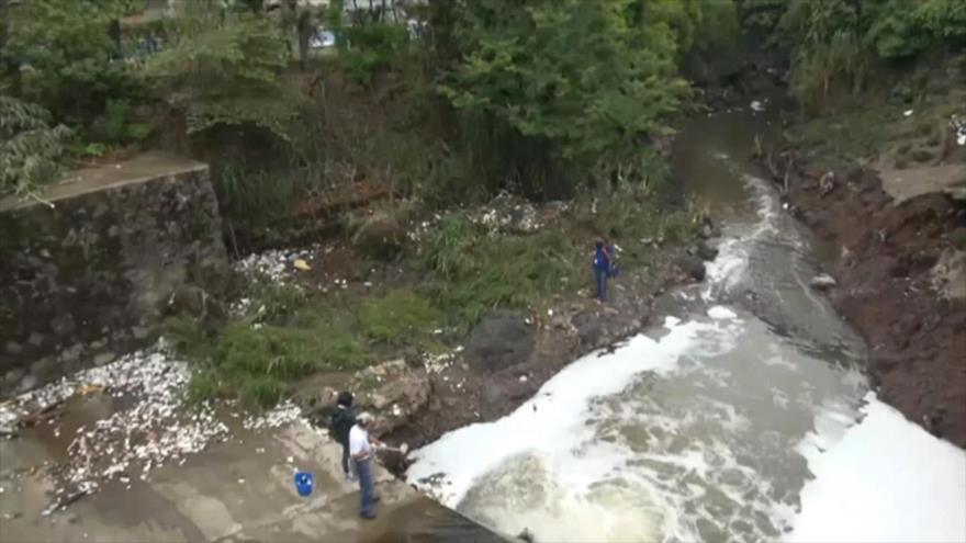 Cámara al Hombro - Contaminación de ríos urbanos en El Salvador