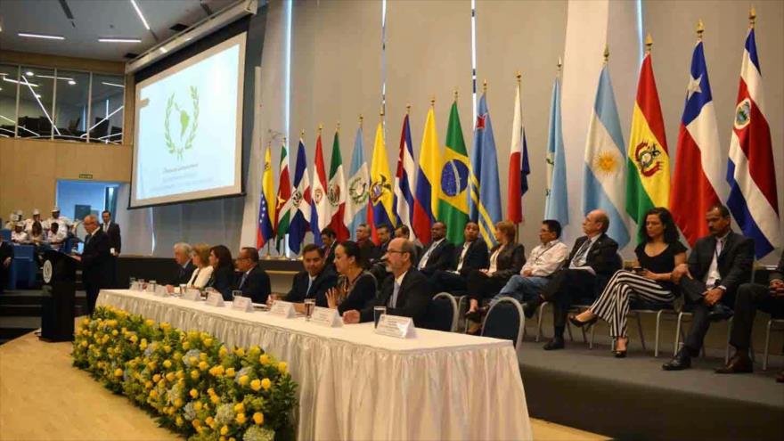 La XXX Asamblea Ordinaria del Parlamento Latinoamericano (Parlatino) en Panamá, mayo del 2015.