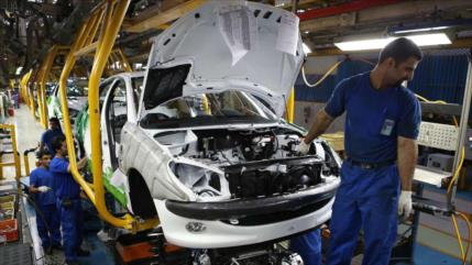 Irán prevé subir las exportaciones de coches 