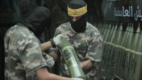 Combatientes palestinos presentan misiles de diseño nacional