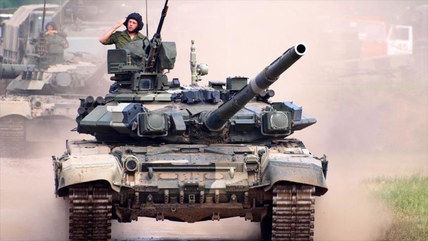 Un tanque ruso T-90.