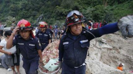 Deslave en Guatemala deja 26 muertos y 600 desaparecidos