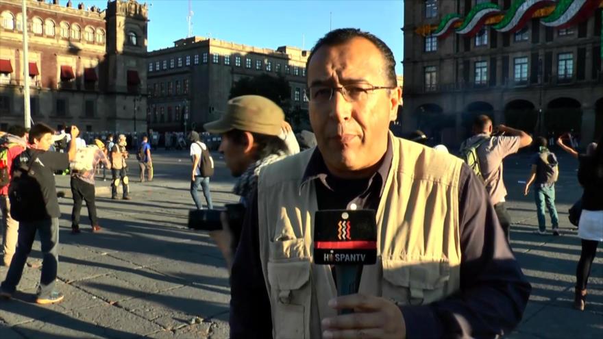 Enfrentamientos en el Zócalo durante conmemoración de 2 de octubre