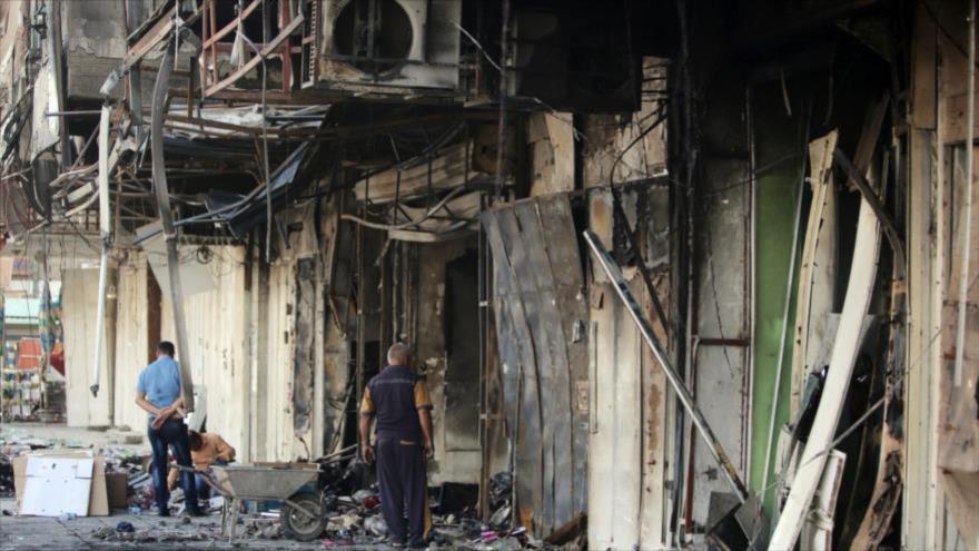 Lugar de la explosión de una bomba en la capital iraquí, Bagdad.