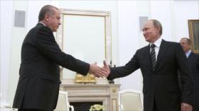 Kremlin: Bombardeos rusos en Siria no afectan relaciones ruso-turcas