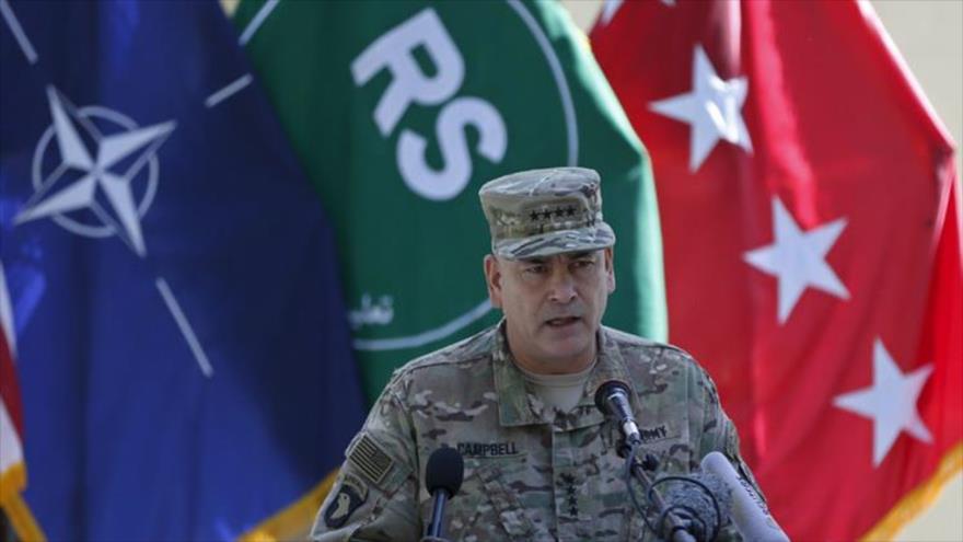 El comandante estadounidense de las fuerzas de la OTAN en Afganistán, el general John Campbell.