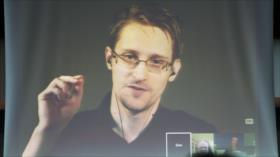 Snowden: Londres puede controlar todos los móviles inteligentes