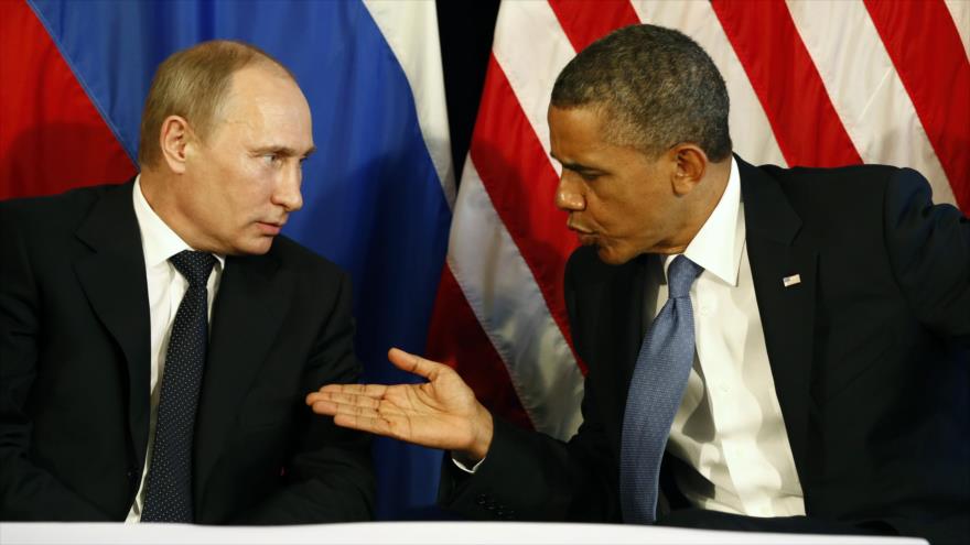 El presidente ruso, Vladimir Putin (izda), junto a su homólogo estadounidense, Barack Obama.