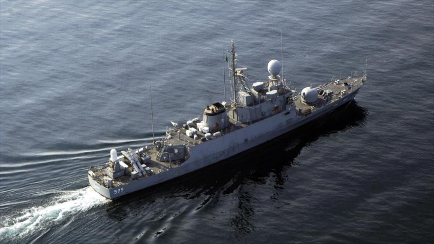 Un buque de guerra perteneciente a la Marina Real saudí.