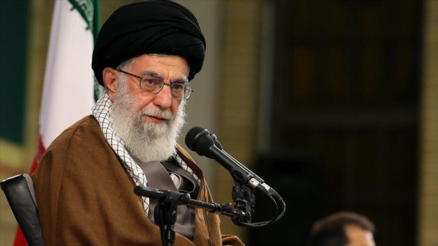 El Líder de la Revolución Islámica de Irán, el ayatolá Seyed Ali Jamenei.