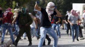 Cientos de palestinos plantan cara a los soldados israelíes en Belén y Ramalá