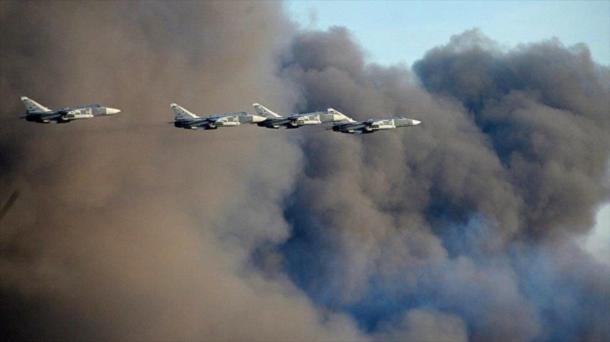 Aviones rusos bombardean posiciones de los grupos terroristas en Siria.