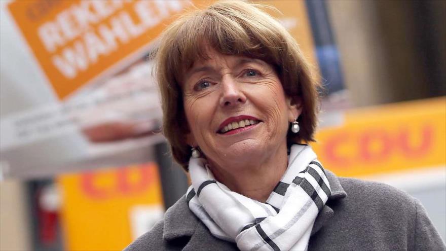 La candidata a la alcaldía de la ciudad alemana de Colonia Henriette Reker.