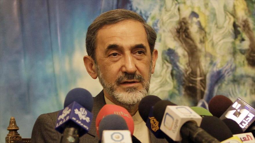El director del Centro de Estudios Estratégicos del Consejo del Discernimiento del Sistema de la República Islámica de Irán, Ali Akbar Velayati.