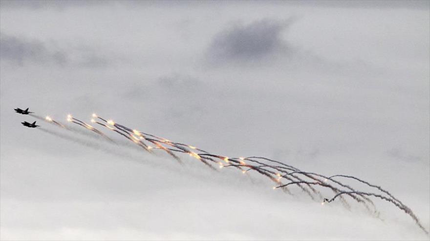 Cazas rusos durante una maniobra.