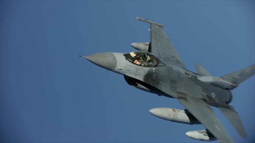 Un caza bombardero estadounidense F-16.