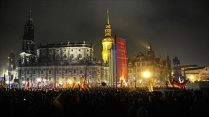 Marchas a favor y en contra de PEGIDA se celebran en toda Alemania 