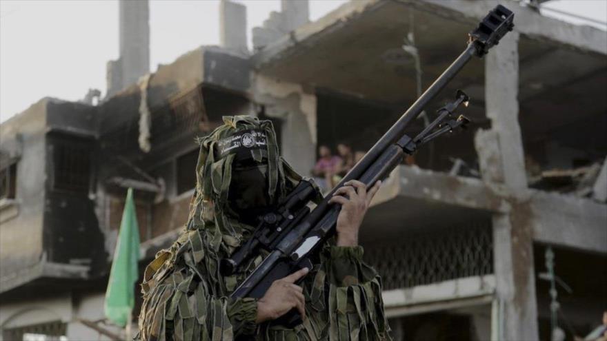 Un francotirador de las Brigadas de Ezzedin Al-Qassam, brazo militar de HAMAS.