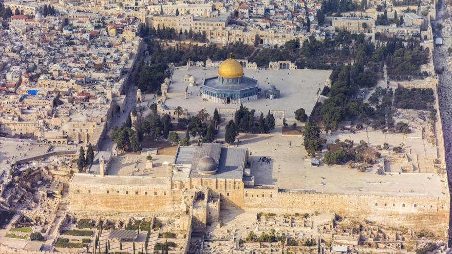 La Explanada de las Mezquitas, situada en la ciudad de Al-Quds (Jerusalén).