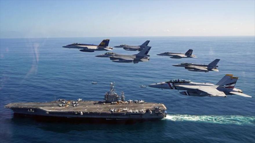 Aviones de combate de Chile y EE.UU. realizan ejercicio conjunto, 22 de octubre de 2015.