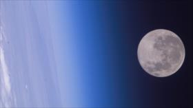 Ya resuelto el misterio del extraño ‘horizonte iluminado’ de la Luna