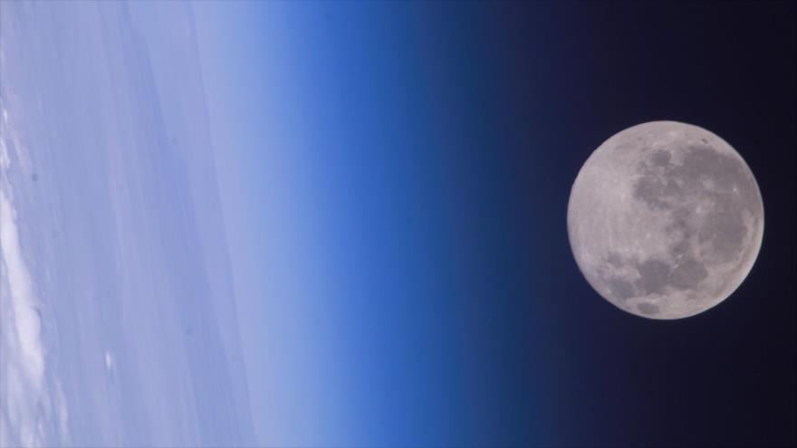 Los científicos australianos relacionan el movimiento del polvo lunar con la aparición del ‘horizonte iluminado’ y las ‘tormentas de polvo del amanecer’.