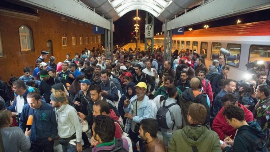 Refugiados sirios a su llegada a Saalfeld, en Alemania.