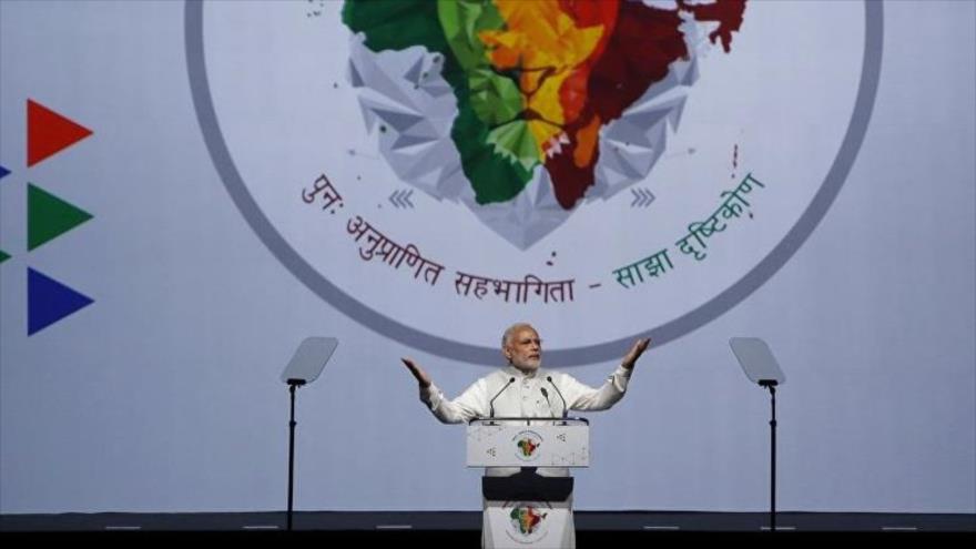 Narendra Modi, primer ministro de La India, durante su intervención en la III Cumbre India-África. 29 de octubre de 2015