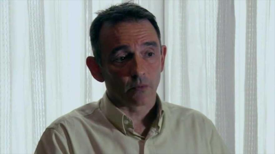 Principal asesor jurídico de las Fuerzas Armadas Revolucionarias de Colombia (FARC), Enrique Santiago.