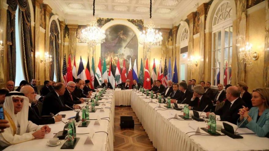 Representantes de 17 países, la ONU y la Unión Europea (UE) se reúnen en Viena (Austria) para hallar una solución política a la crisis siria. 30 de octubre de 2015.